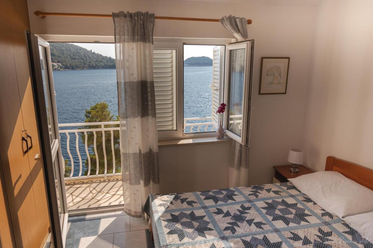 Apartments Lastovo Silic Exterior photo