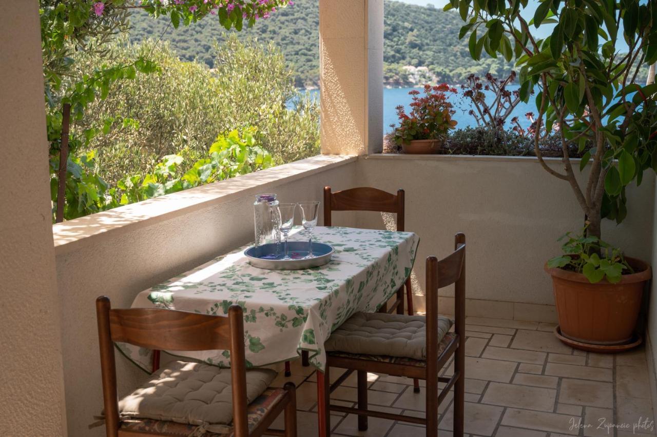 Apartments Lastovo Silic Exterior photo